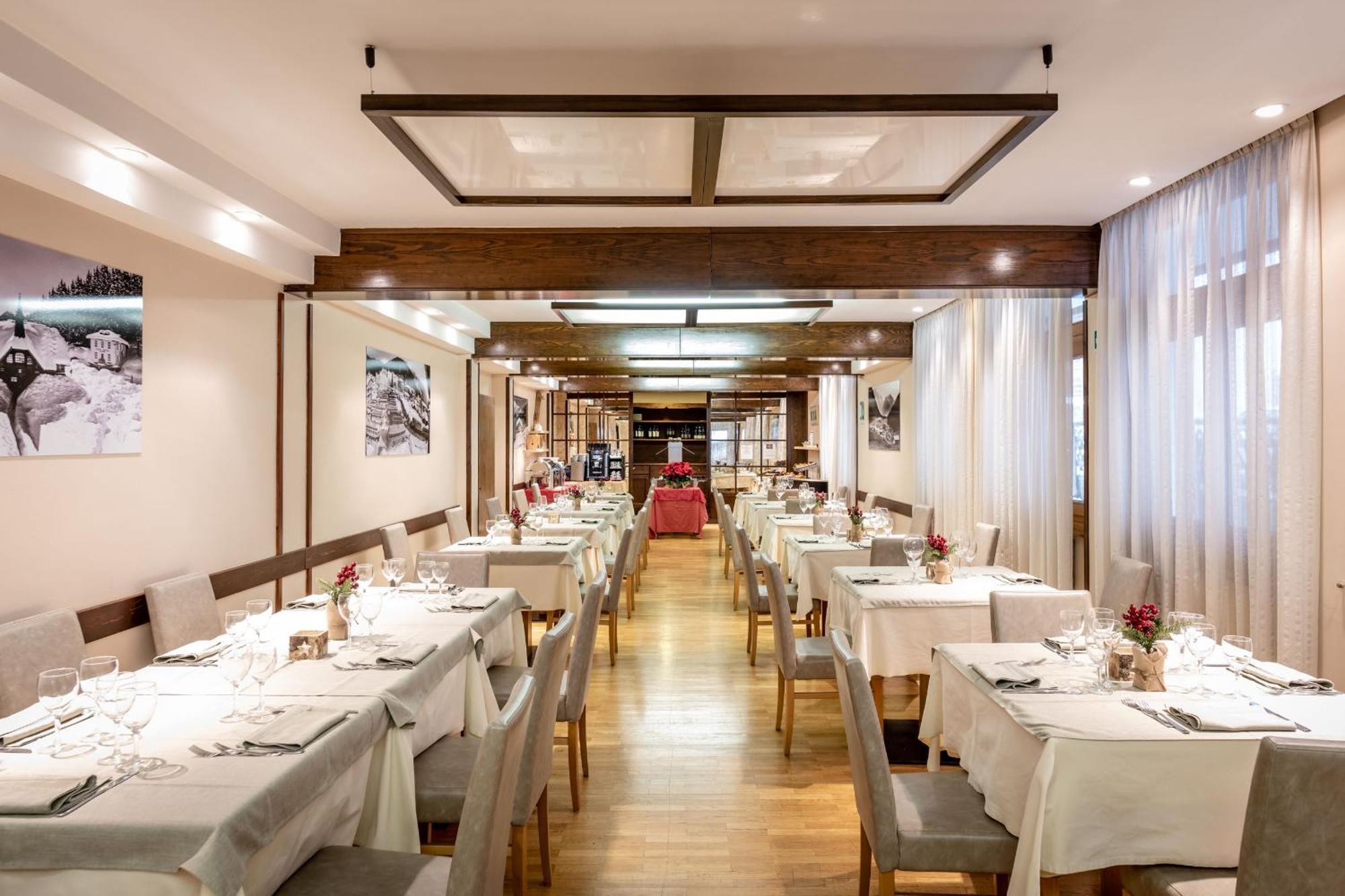 Hotel Italo Madonna di Campiglio Exterior foto